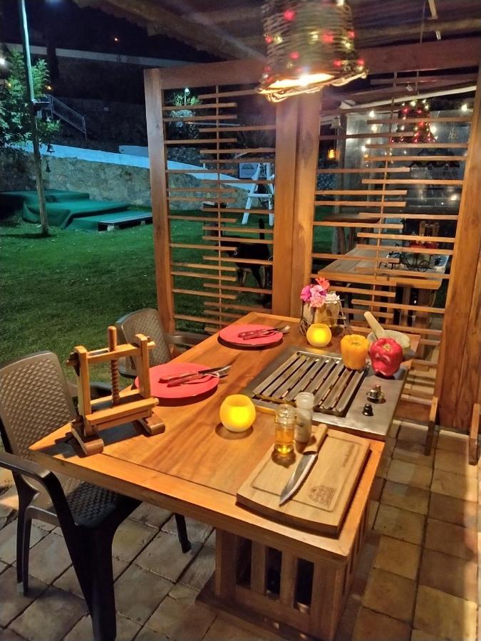 Nobsa Hotel Cabanas El Rincon De Las Campanas מראה חיצוני תמונה