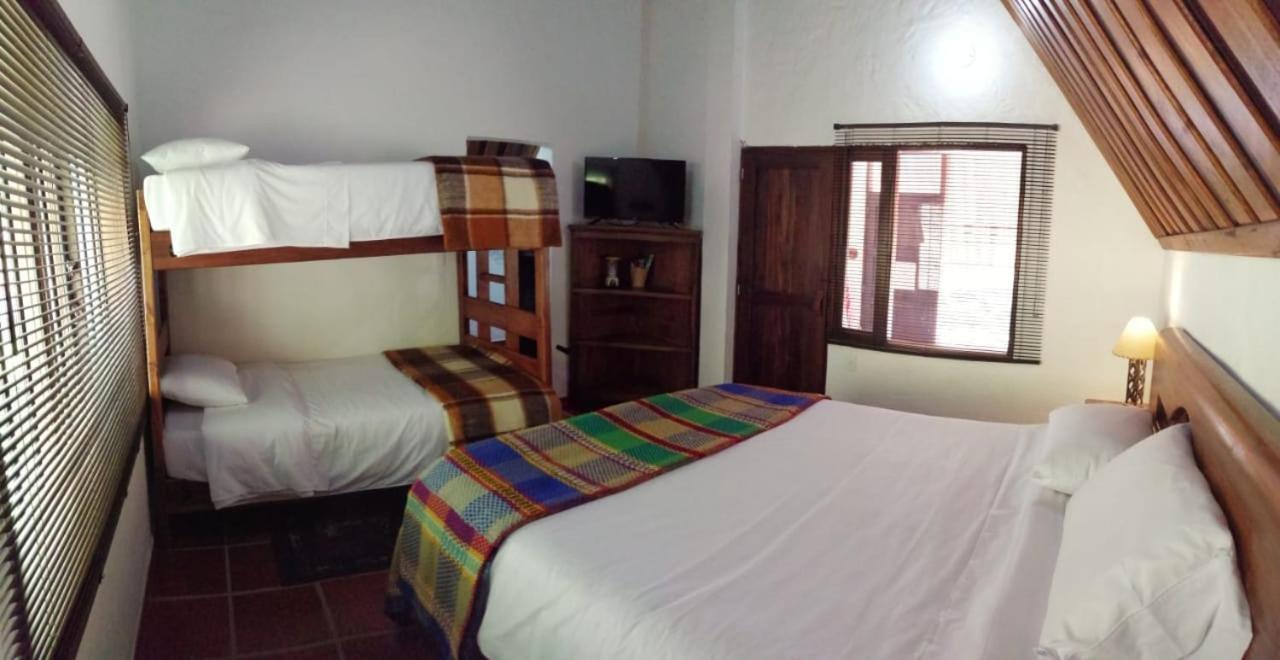 Nobsa Hotel Cabanas El Rincon De Las Campanas מראה חיצוני תמונה